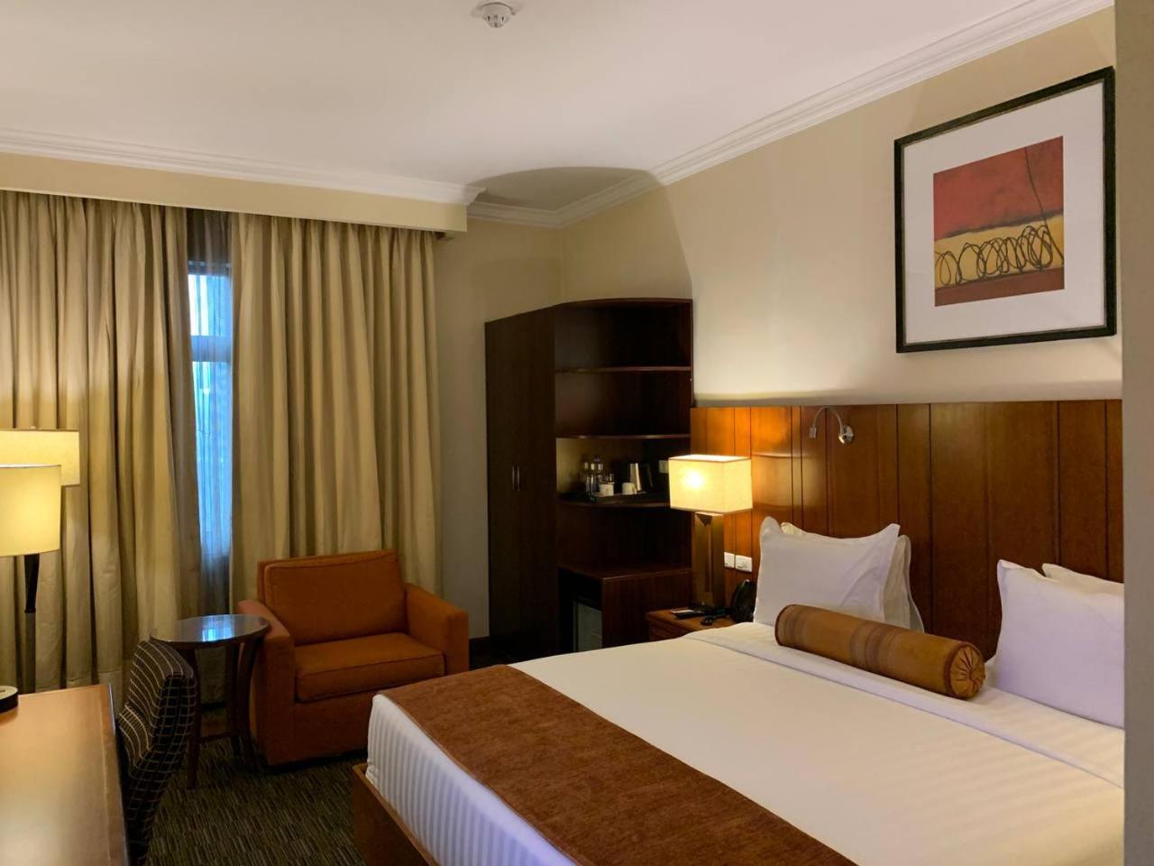 The Hub Hotel Addis-Abeba Extérieur photo