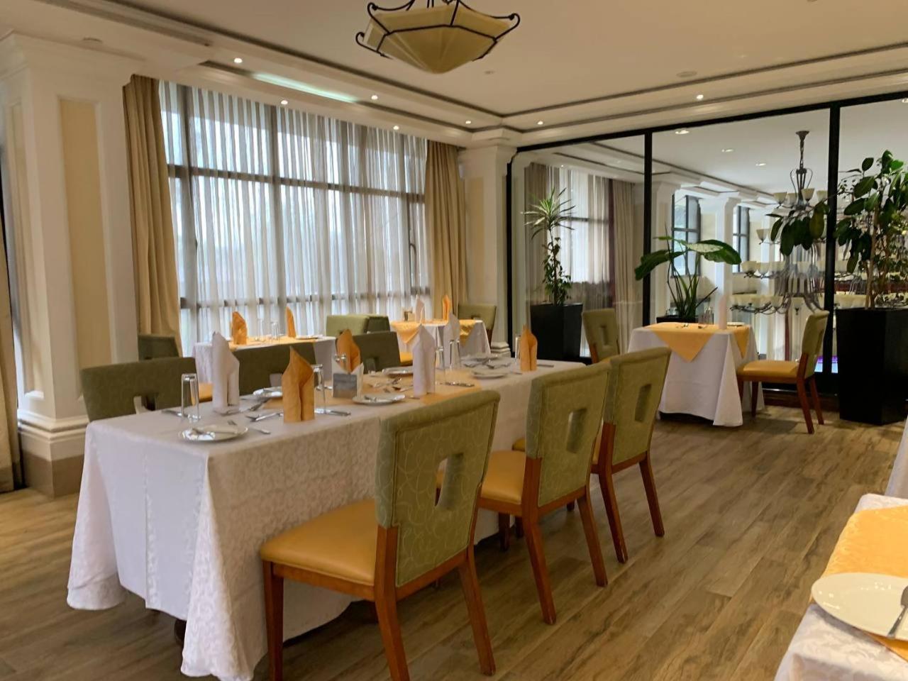 The Hub Hotel Addis-Abeba Extérieur photo