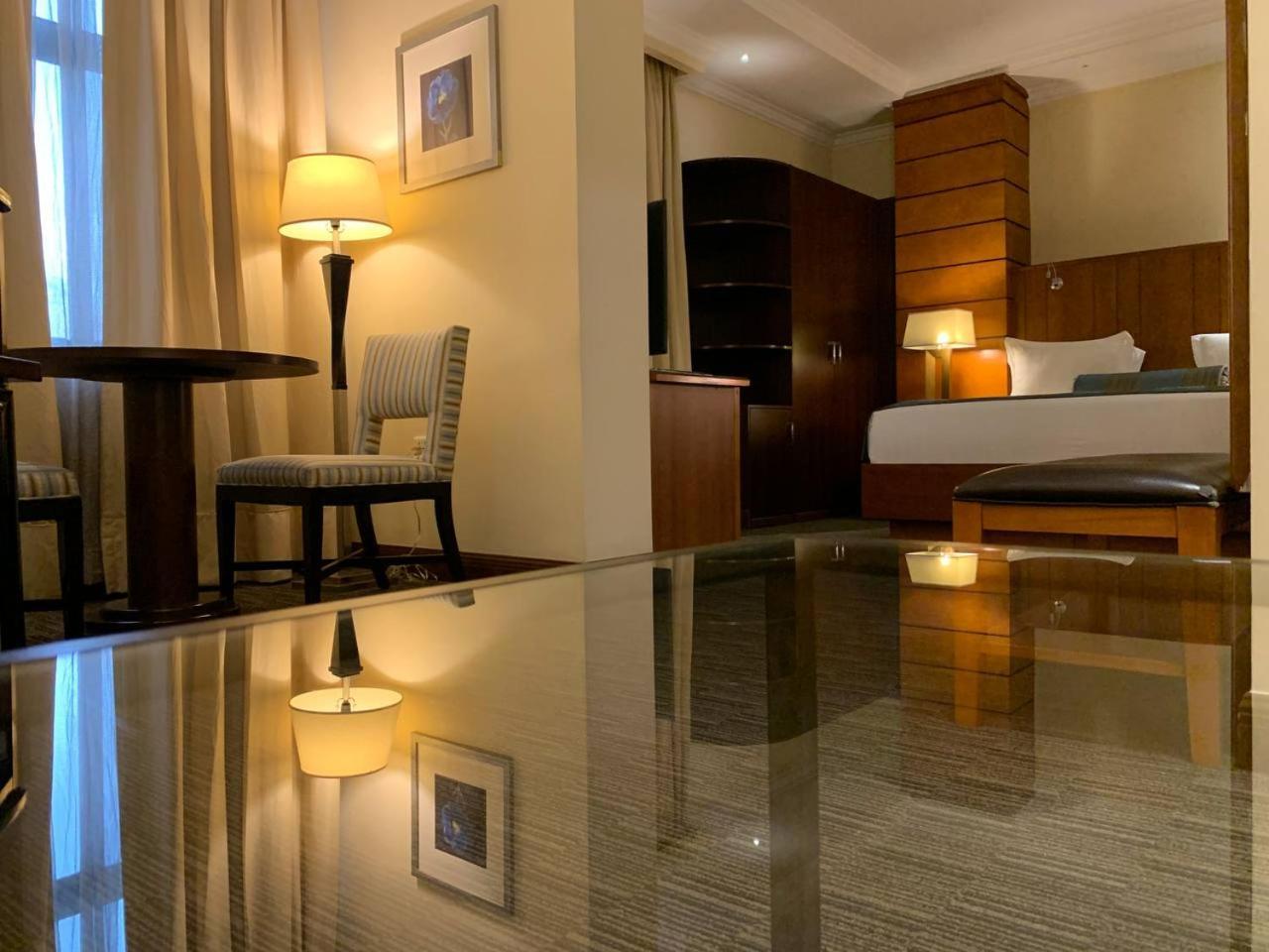 The Hub Hotel Addis-Abeba Extérieur photo