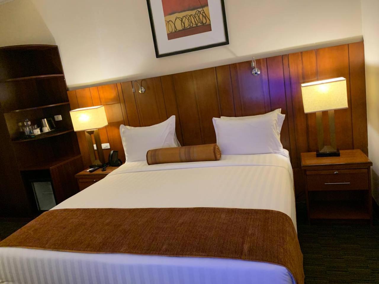 The Hub Hotel Addis-Abeba Extérieur photo