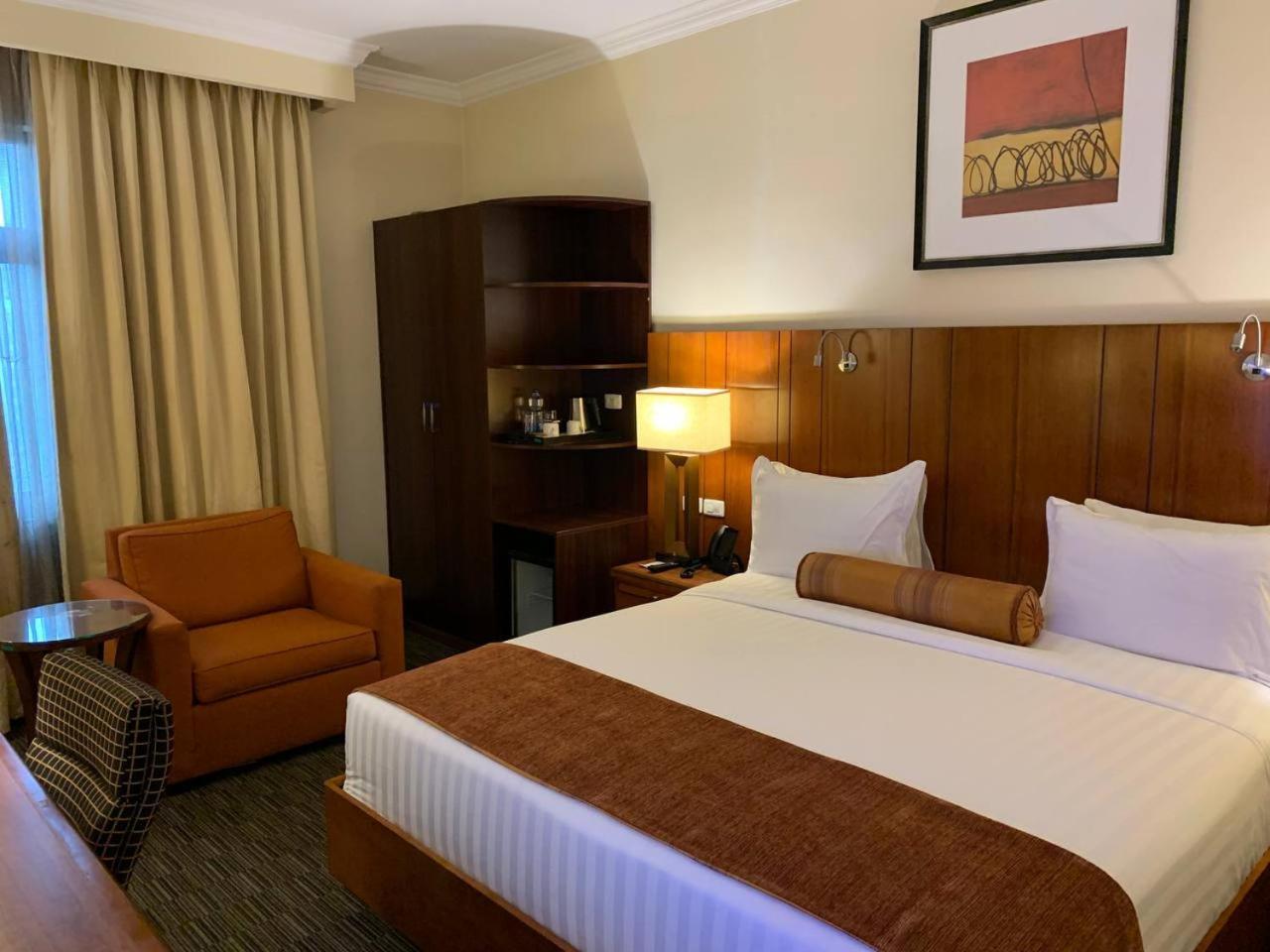 The Hub Hotel Addis-Abeba Extérieur photo