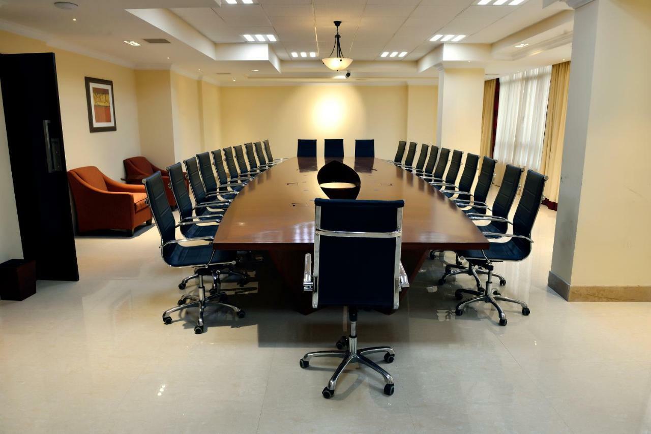 The Hub Hotel Addis-Abeba Extérieur photo