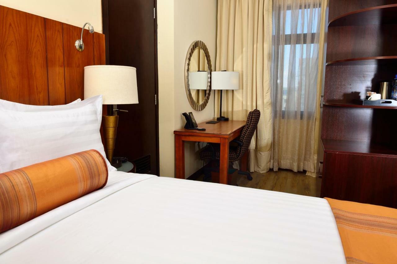 The Hub Hotel Addis-Abeba Extérieur photo