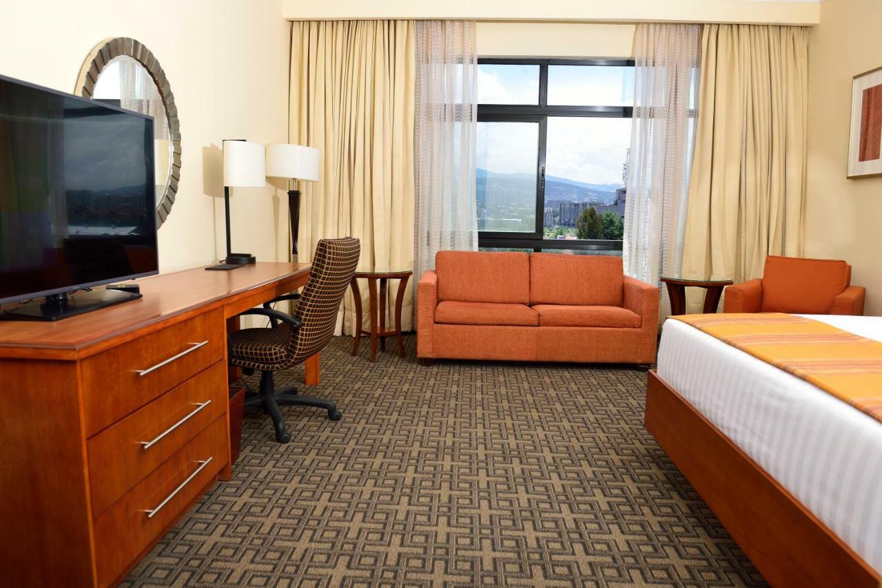 The Hub Hotel Addis-Abeba Extérieur photo